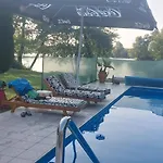Villa Royal *